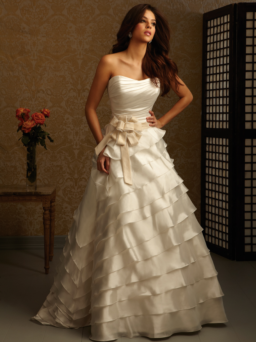 Allure Bridals bridal gowns are both modern and classics 