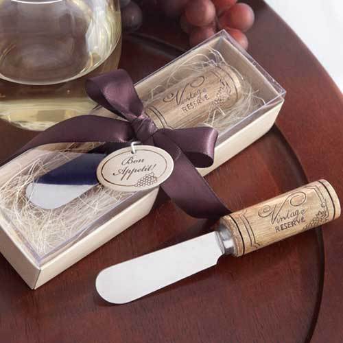 Beaucoup offers unique wedding favors such as wine stoppers wine cork 
