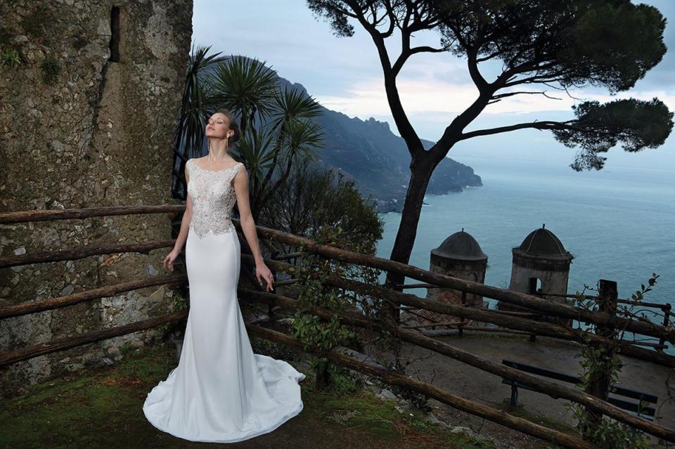 michael-medina-bridal-gowns-spring-2016-fashionbride-website-dresses24
