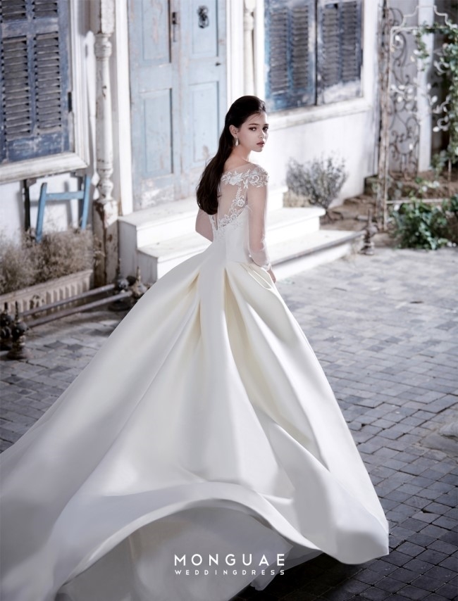 monguae-spring-2017-bridal-collection-125